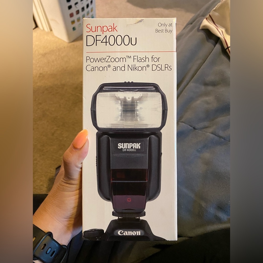 Sunpak DF4000u Power Zoom Flash